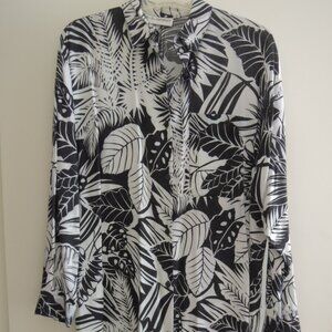 Ladies Shirt Size M Button Front + Back L/S Tunic Top by E.Z. Spirit